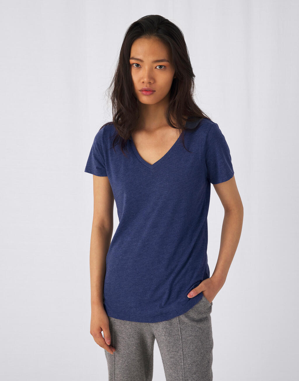V Triblend/women T-Shirt - Image 2