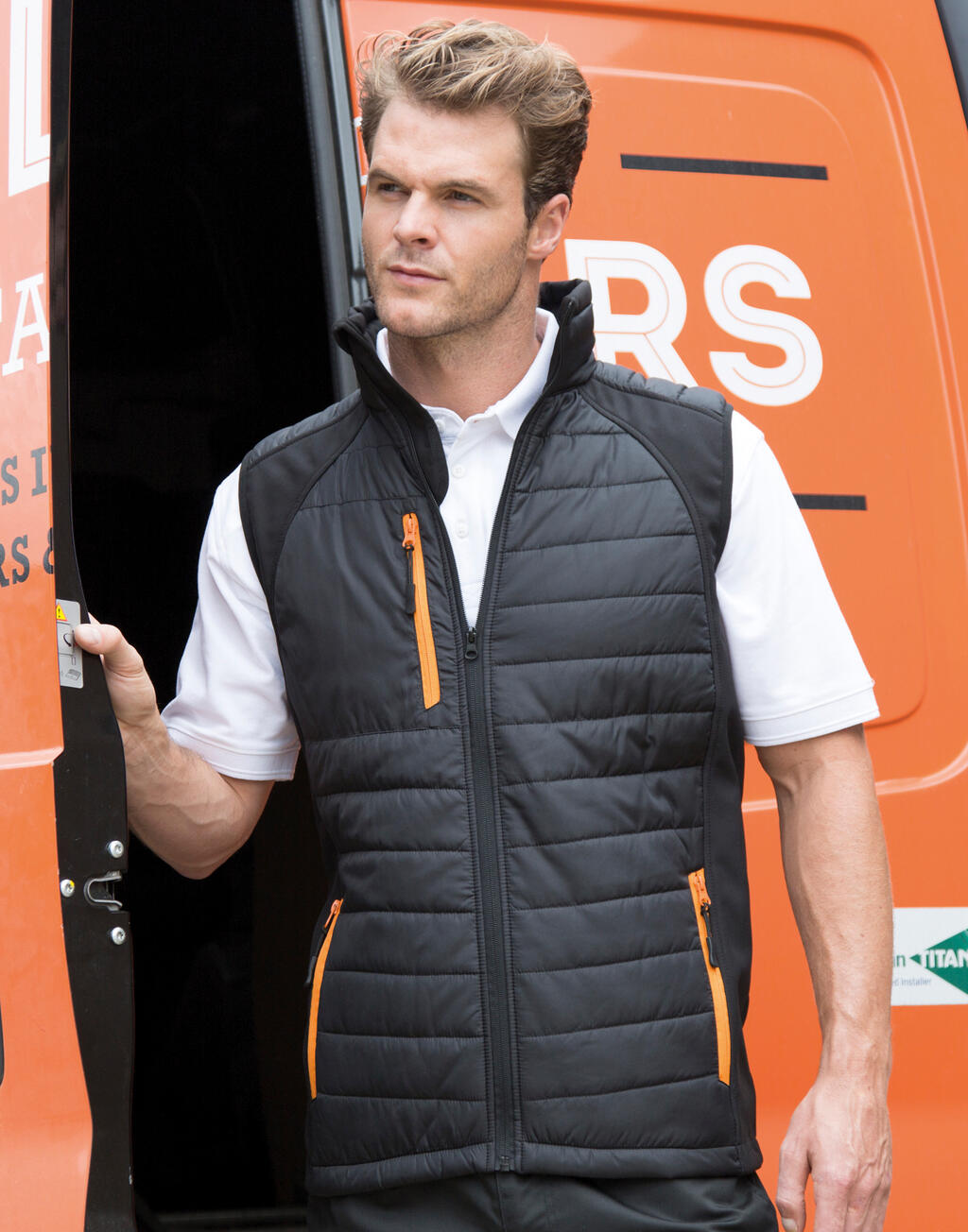 Compass Padded Softshell Gilet - Image 2