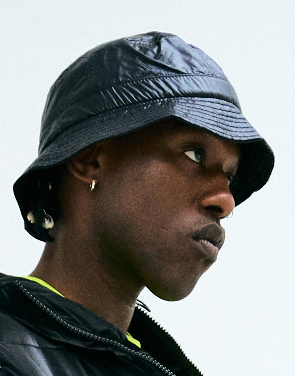 Light Nylon Bucket Hat - Image 3