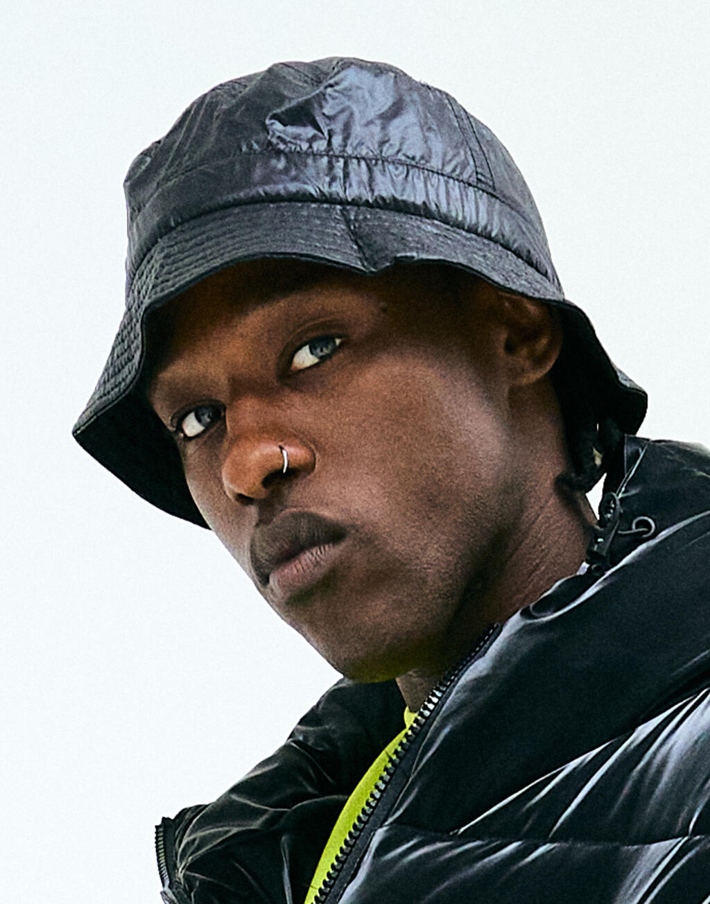 Light Nylon Bucket Hat - Image 2