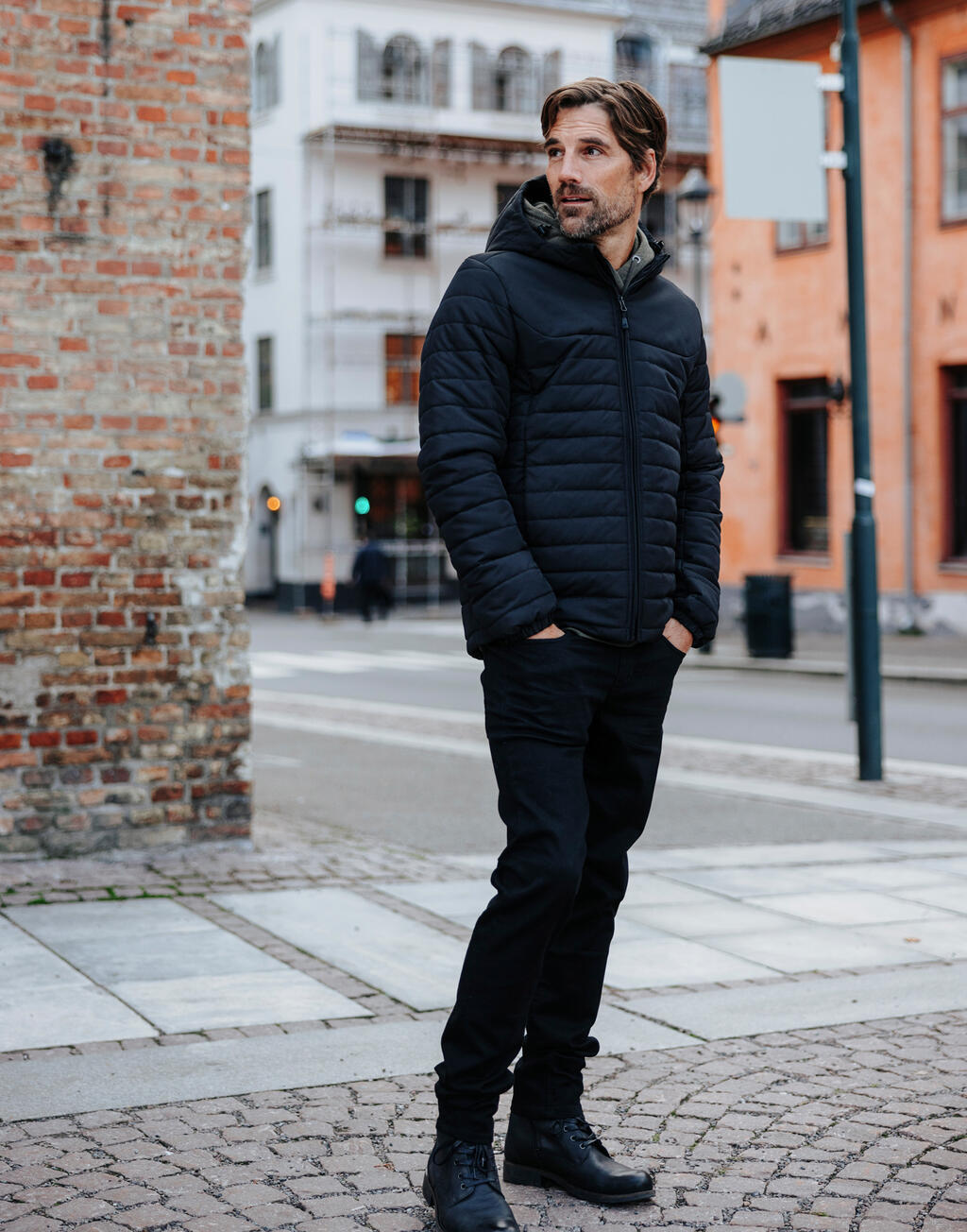 Men's Nautilus Quilted Hoody - Image 2