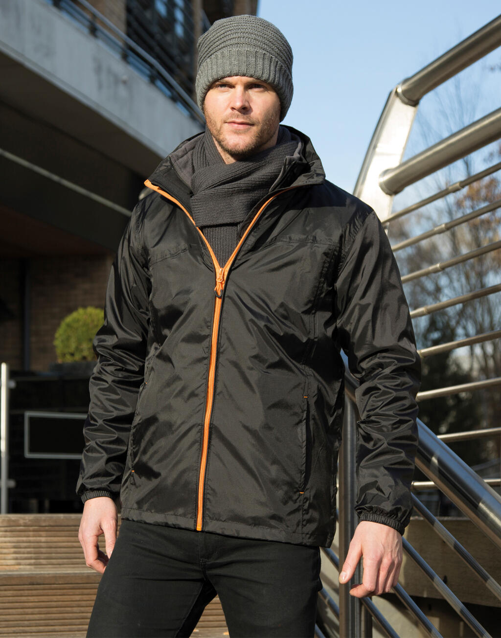 HDI Quest Lightweight Stowable Jacket - Image 3