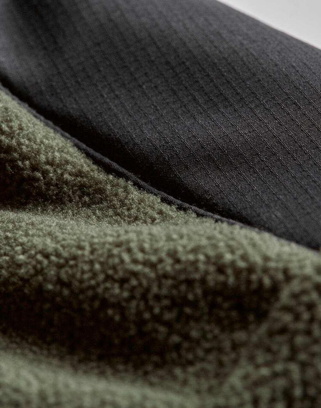 Mountain Fleece - Image 2