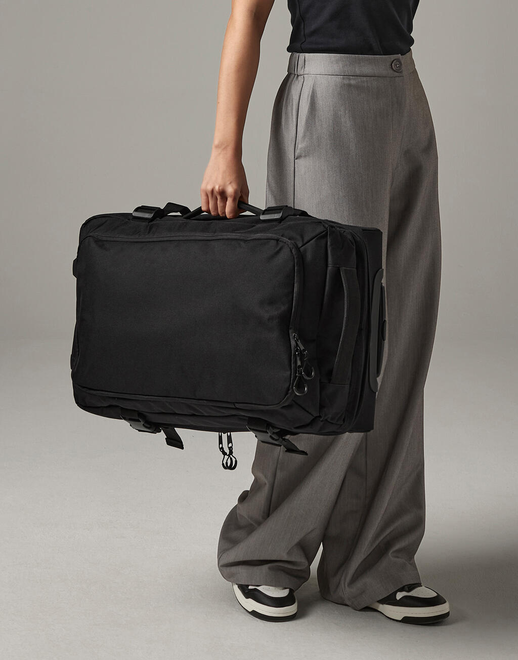 Escape Carry-On Wheelie - Image 3