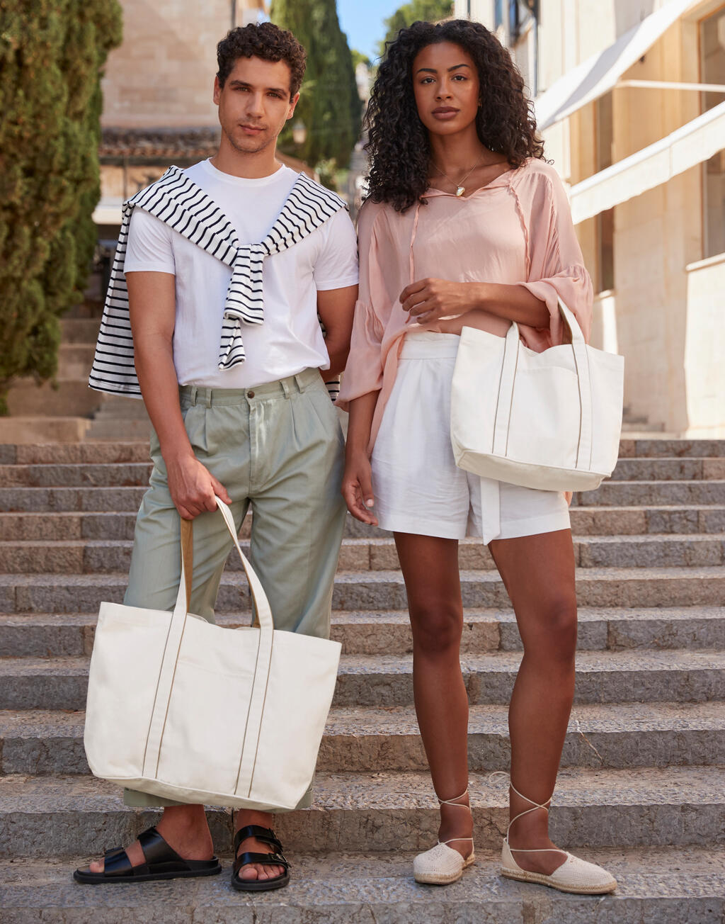 Courtside Medium Tote - Image 2